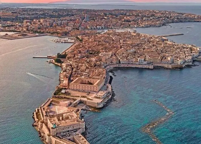 La Medusa D'ortigia Apartment *